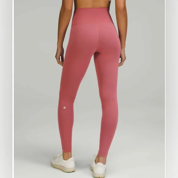 🌹NWOT LULULEMON WUNDER TRAIN HIGH RISE 28”LEGGINGS - Picture 3 of 9